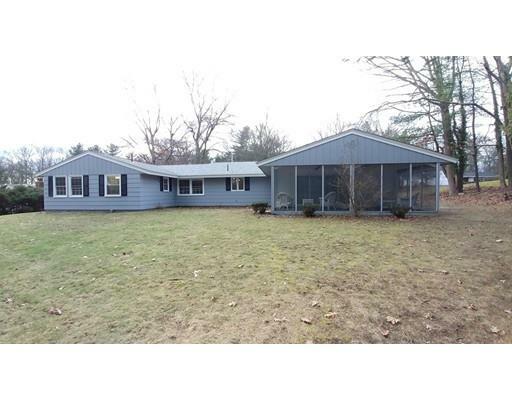 Property Photo: 6 Alamo Circle MA 01824