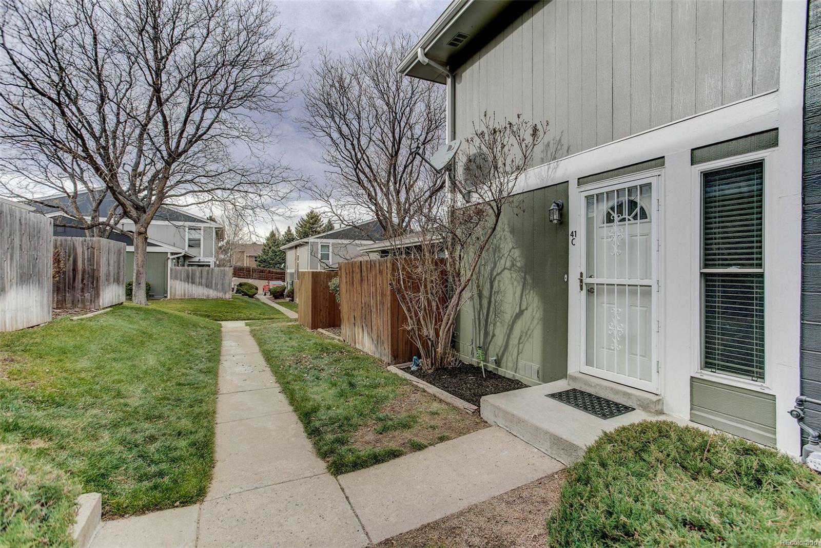 Property Photo:  10001 East Evans Avenue Unit 41C  CO 80247 