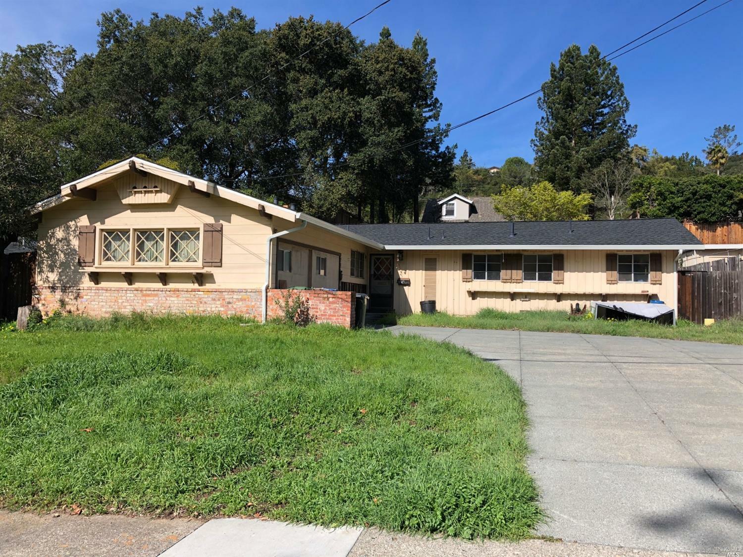 Property Photo:  2733 Heatherstone Drive  CA 94903 