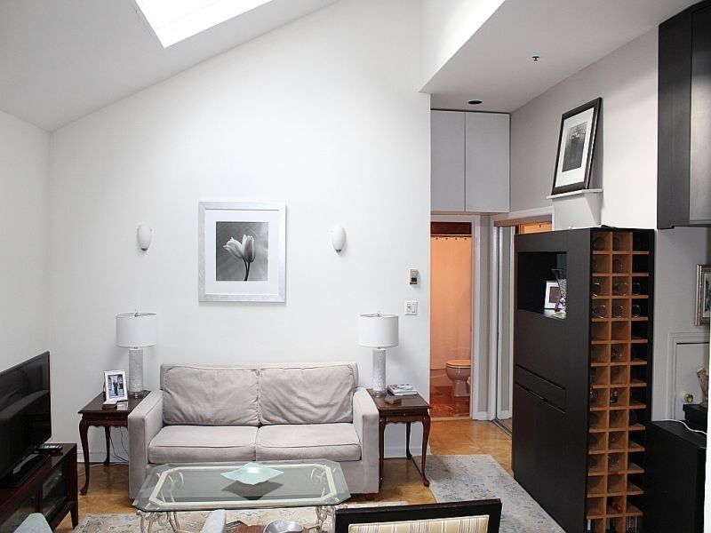 Property Photo: 820 Hudson St 2/3 NJ 07030