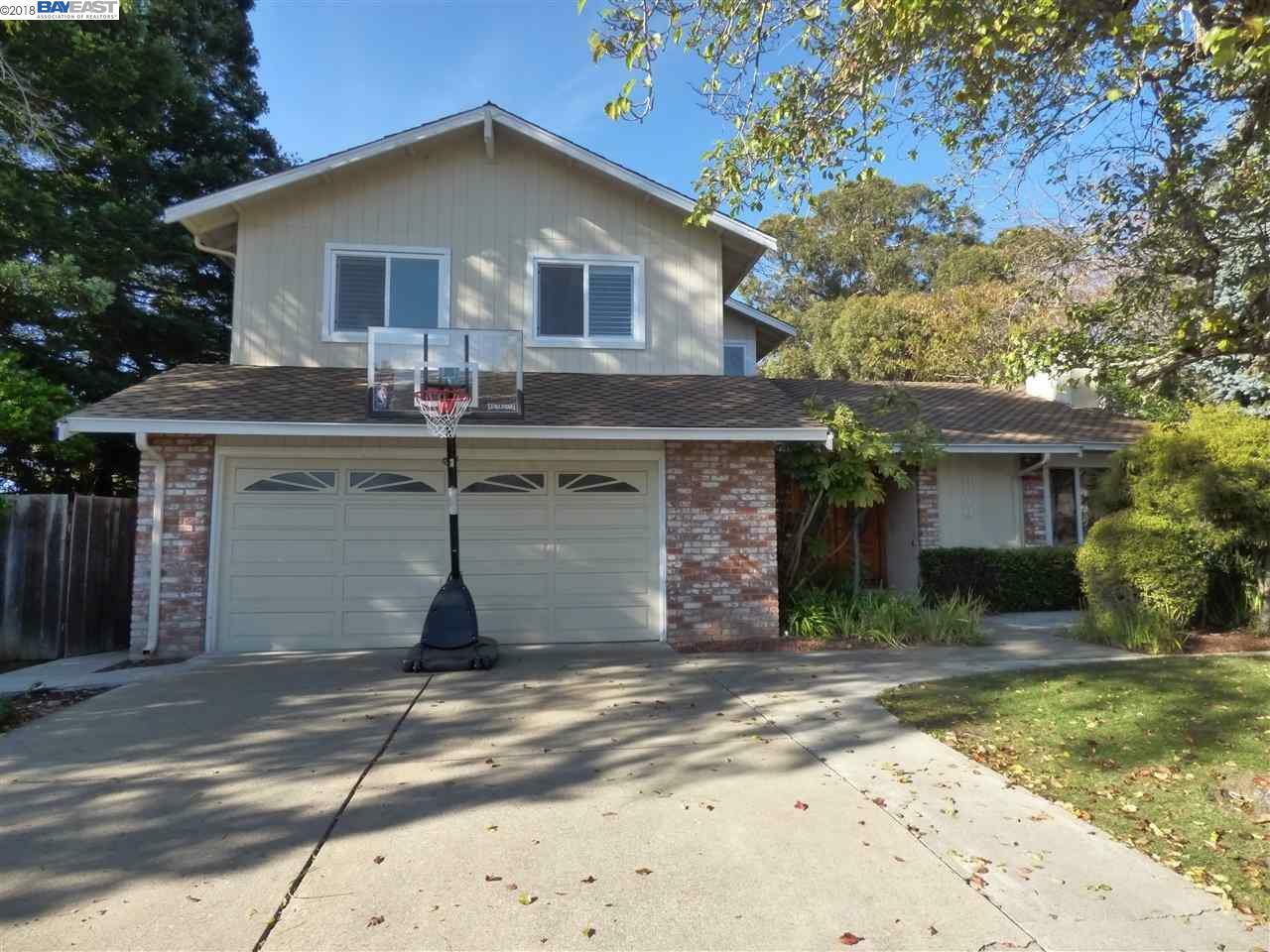 Property Photo:  5510 Rothman Ct  CA 94552 