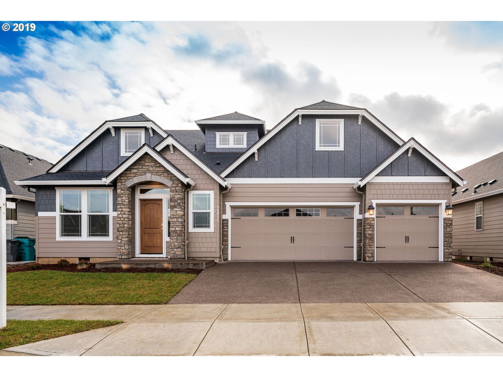 Property Photo: 15415 NE 15th St WA 98684