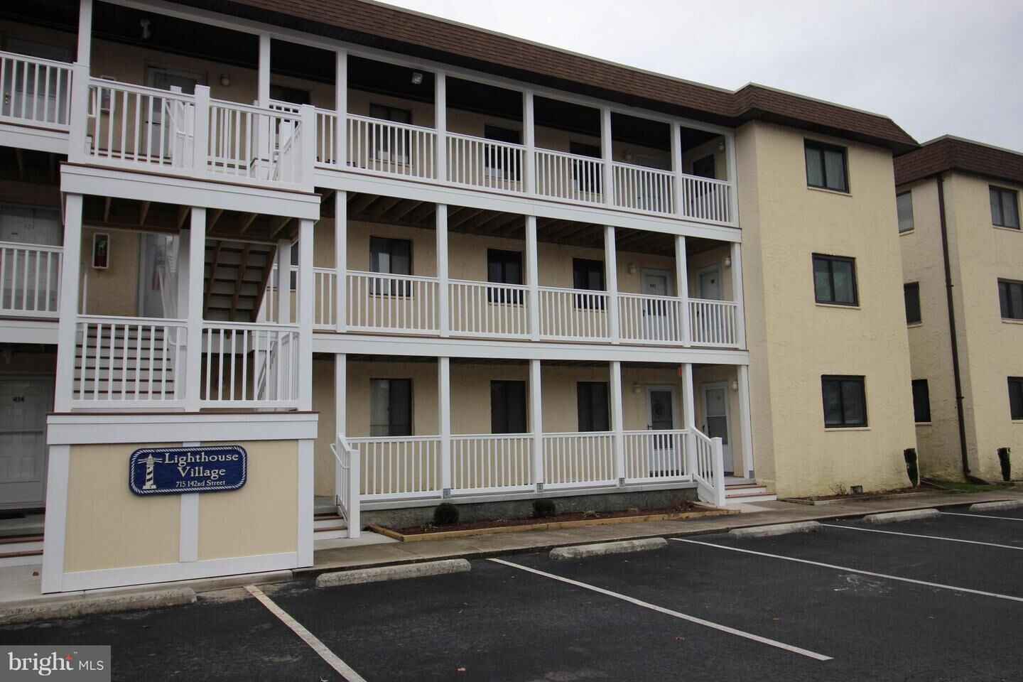 Property Photo:  715 142nd Street 41104  MD 21842 