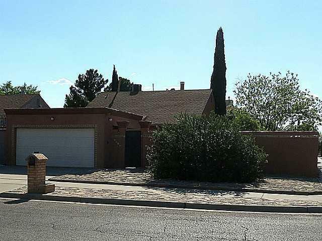 1923 Chris Scott Drive  El Paso TX 79936 photo