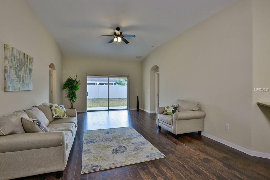 Property Photo:  15412 Feather Star Place  FL 33573 