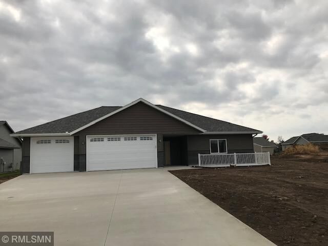 Property Photo: 302 N 15th Street MN 56320