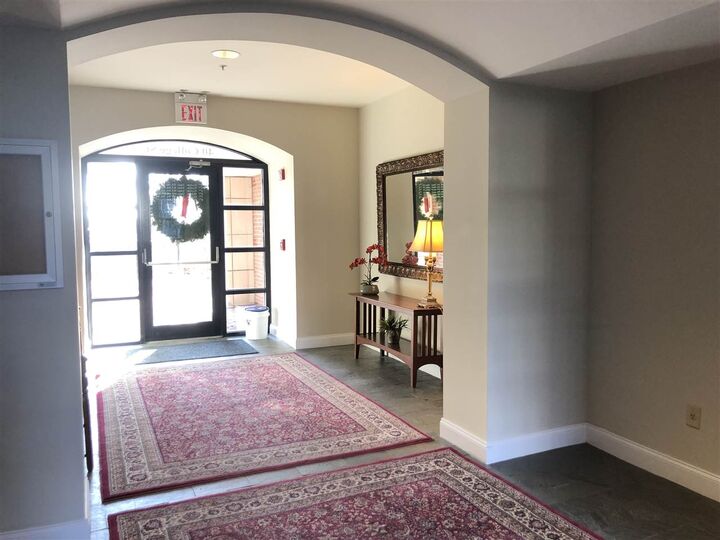 Property Photo:  40 College Street 515B  VT 05401 