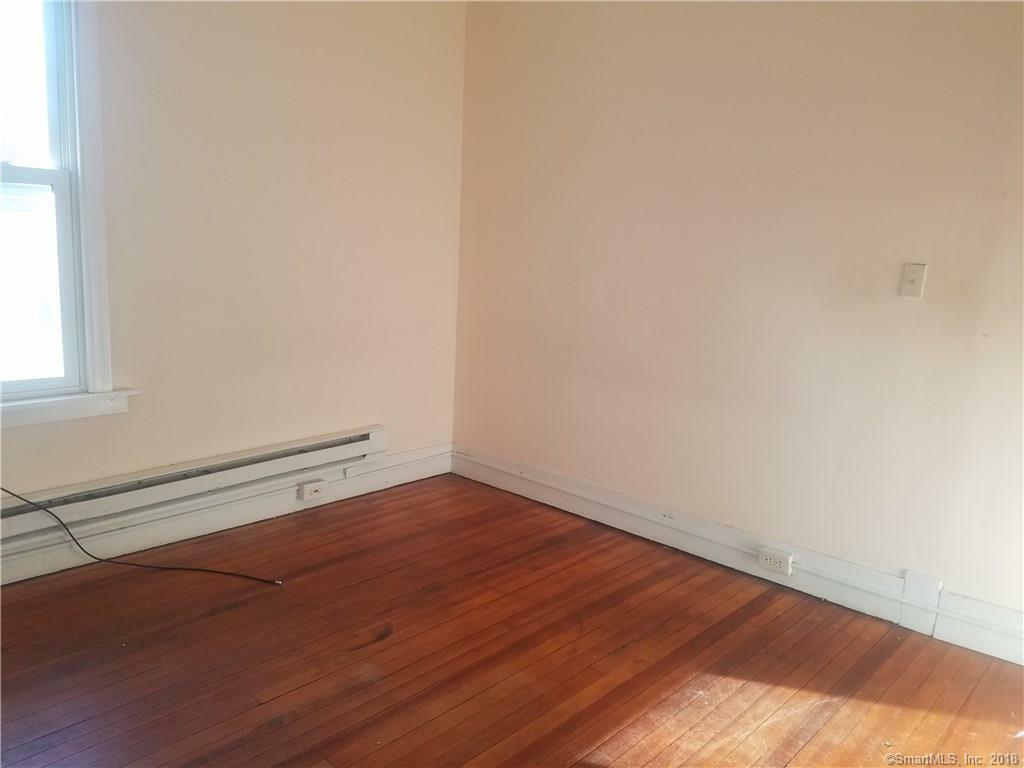 Property Photo:  42 Center Street  CT 06516 