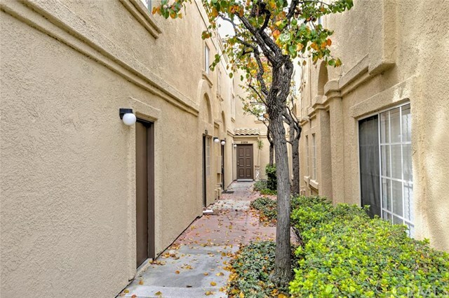 Property Photo:  21212 Jasmines Way  CA 92630 