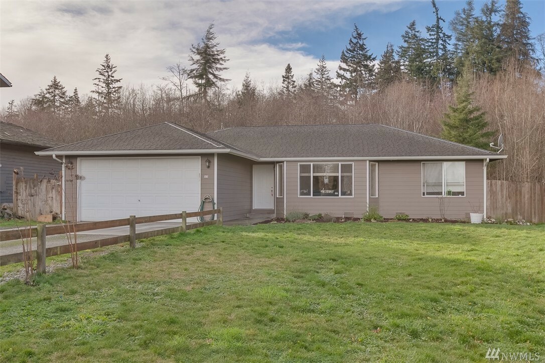 Property Photo:  1262 Uplands Dr  WA 98282 