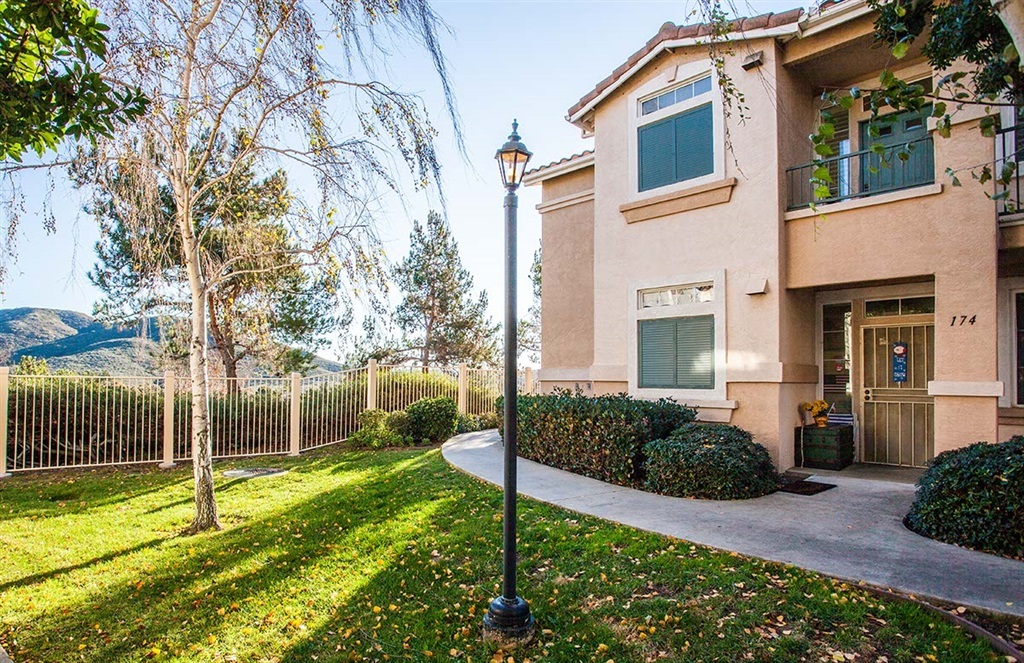 Property Photo:  10782 Sabre Hill Dr 274  CA 92128 