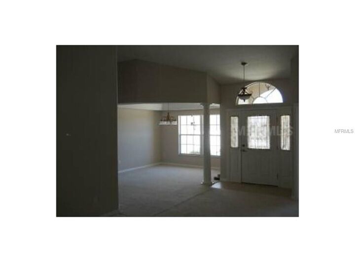 Property Photo:  11719 Regal Ridge Lane  FL 34711 