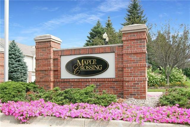 Property Photo: 8203 Chesapeake Cir MI 48390