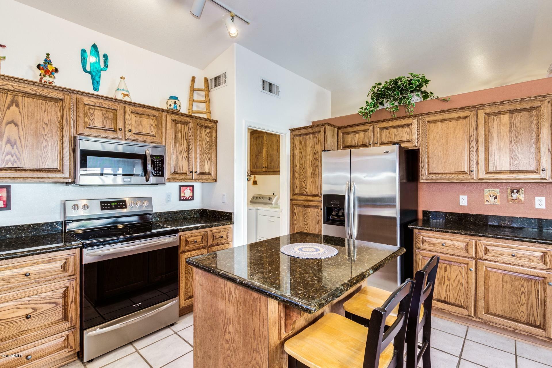 Property Photo: 854 W Cooley Drive AZ 85233