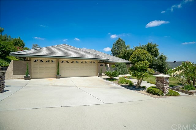 Property Photo: 1451 Trenton Drive CA 92506