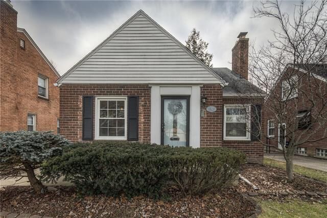 Property Photo: 1829 Oxford Road MI 48236