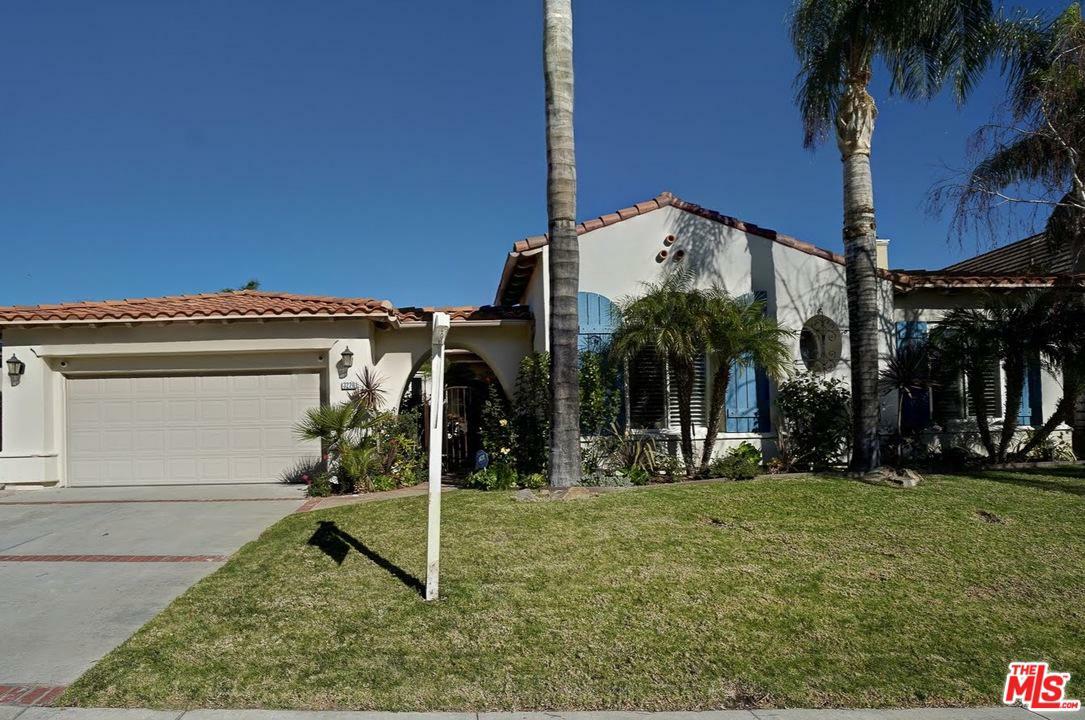 Property Photo:  3220 Bluebird Cir  CA 93063 