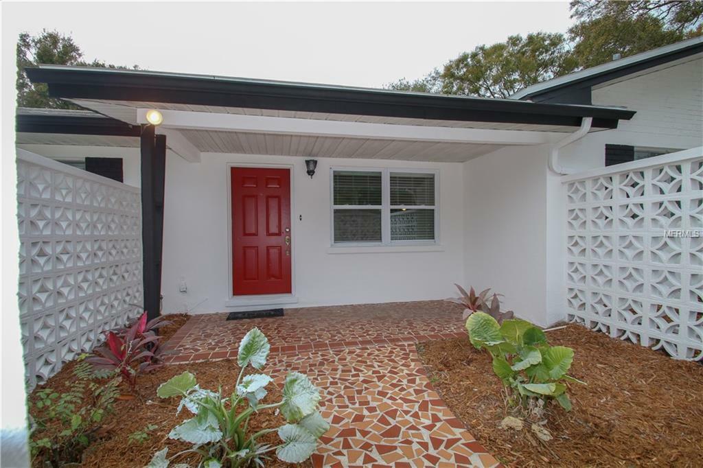 Property Photo:  5202 108th Street N  FL 33708 