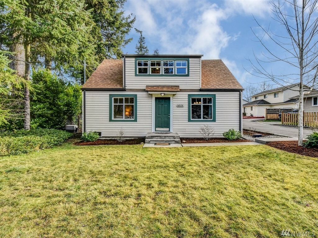 Property Photo:  5605 East Dr  WA 98203 