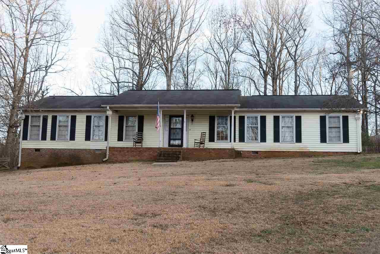 Property Photo: 9 Williams Road SC 29690