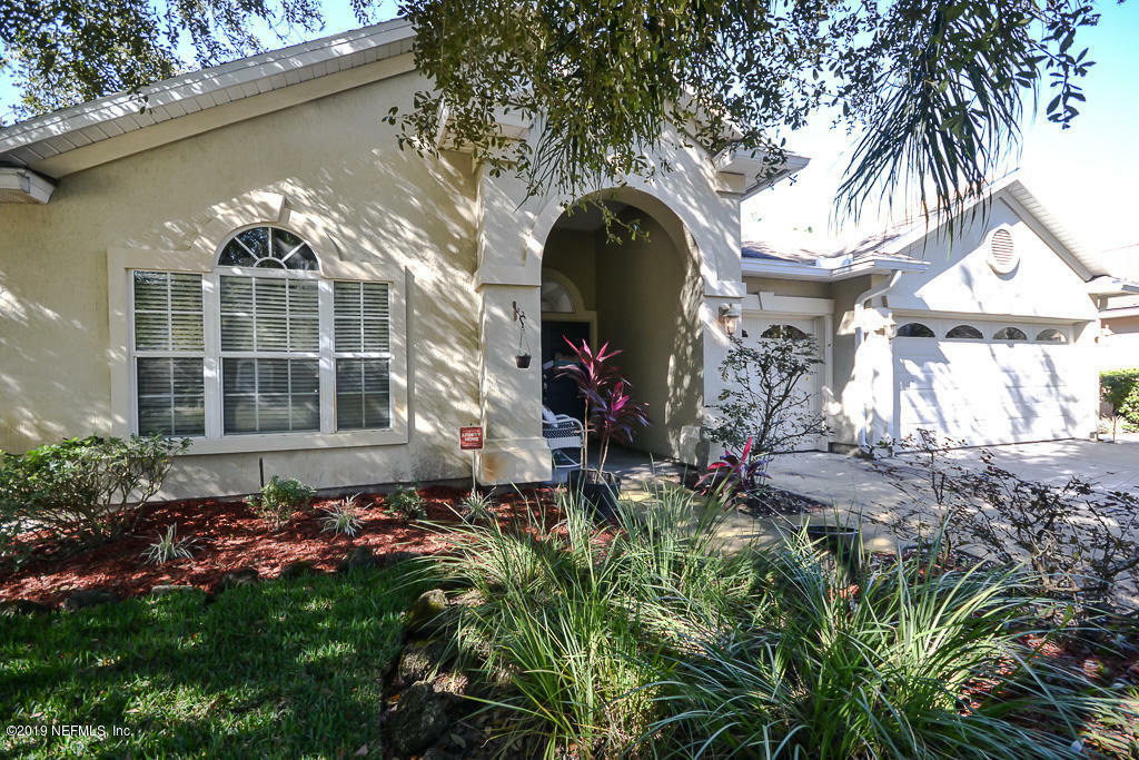 Property Photo: 362 Hollygate Lane FL 32065