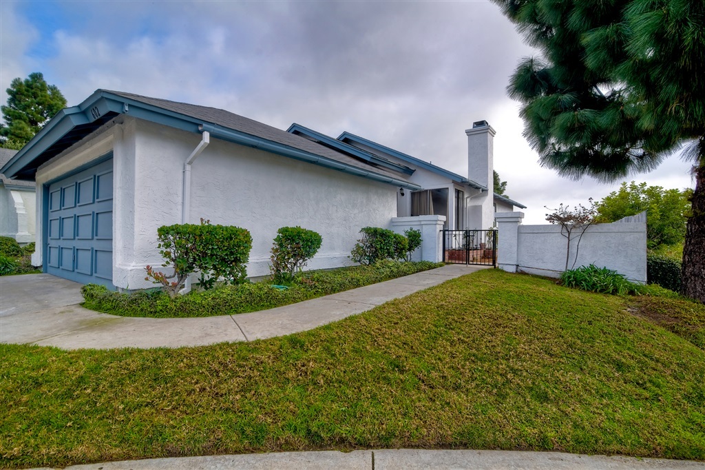 Property Photo:  602 Hampshire Ln  CA 91911 