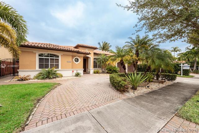 Property Photo: 8033 NW 161st Ter FL 33016