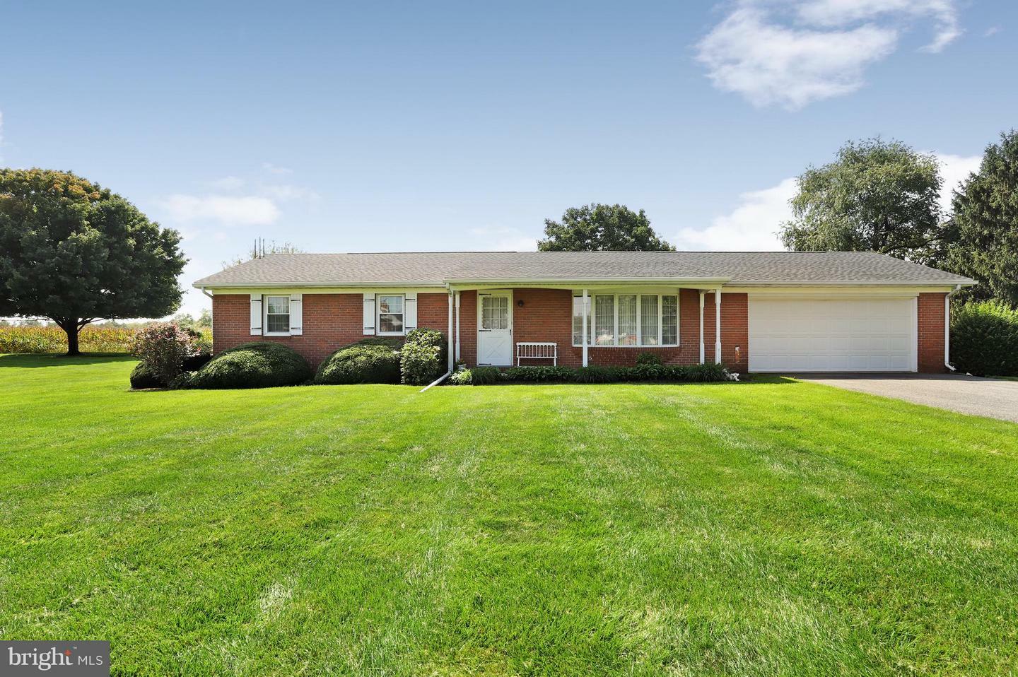 Property Photo:  9086 Sandy Circle  PA 17225 