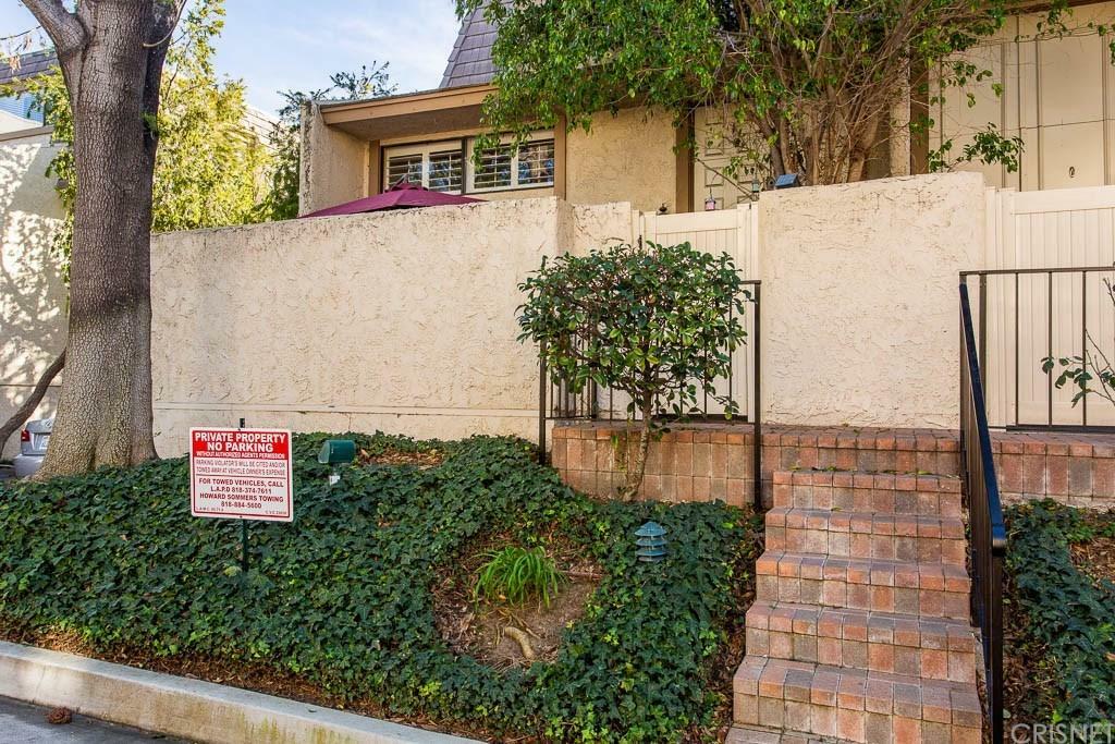 6121 Shoup Avenue #17  Woodland Hills CA 91367 photo