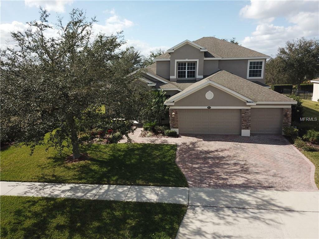 Property Photo:  3810 Thornewood Way  FL 34711 