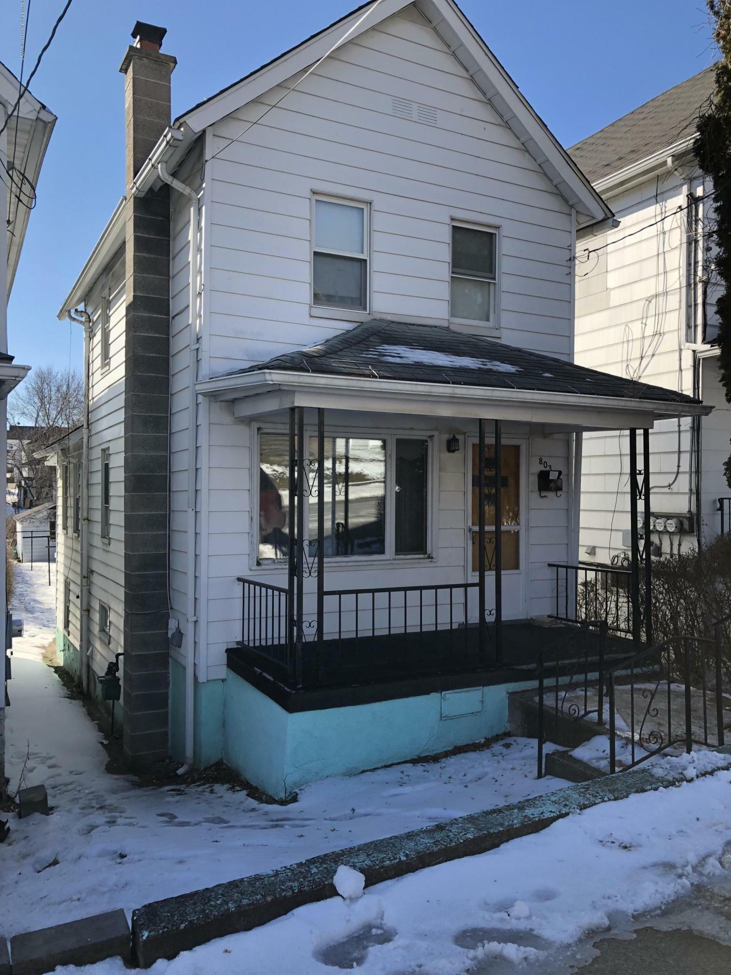 Property Photo:  803 Price Street  PA 18519 