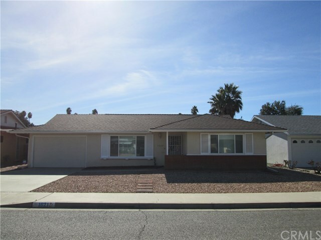 1621 W Westmont Avenue  Hemet CA 92543 photo