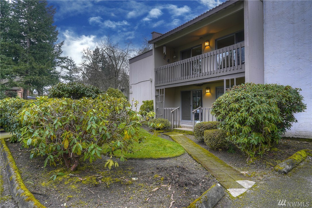 Property Photo:  7425 Ruby Dr SW C4  WA 98498 