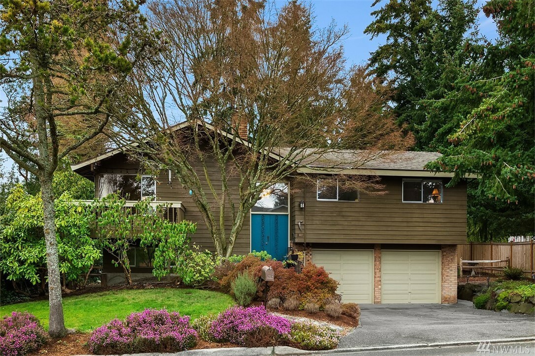 Property Photo:  802 NW 193rd St  WA 98177 