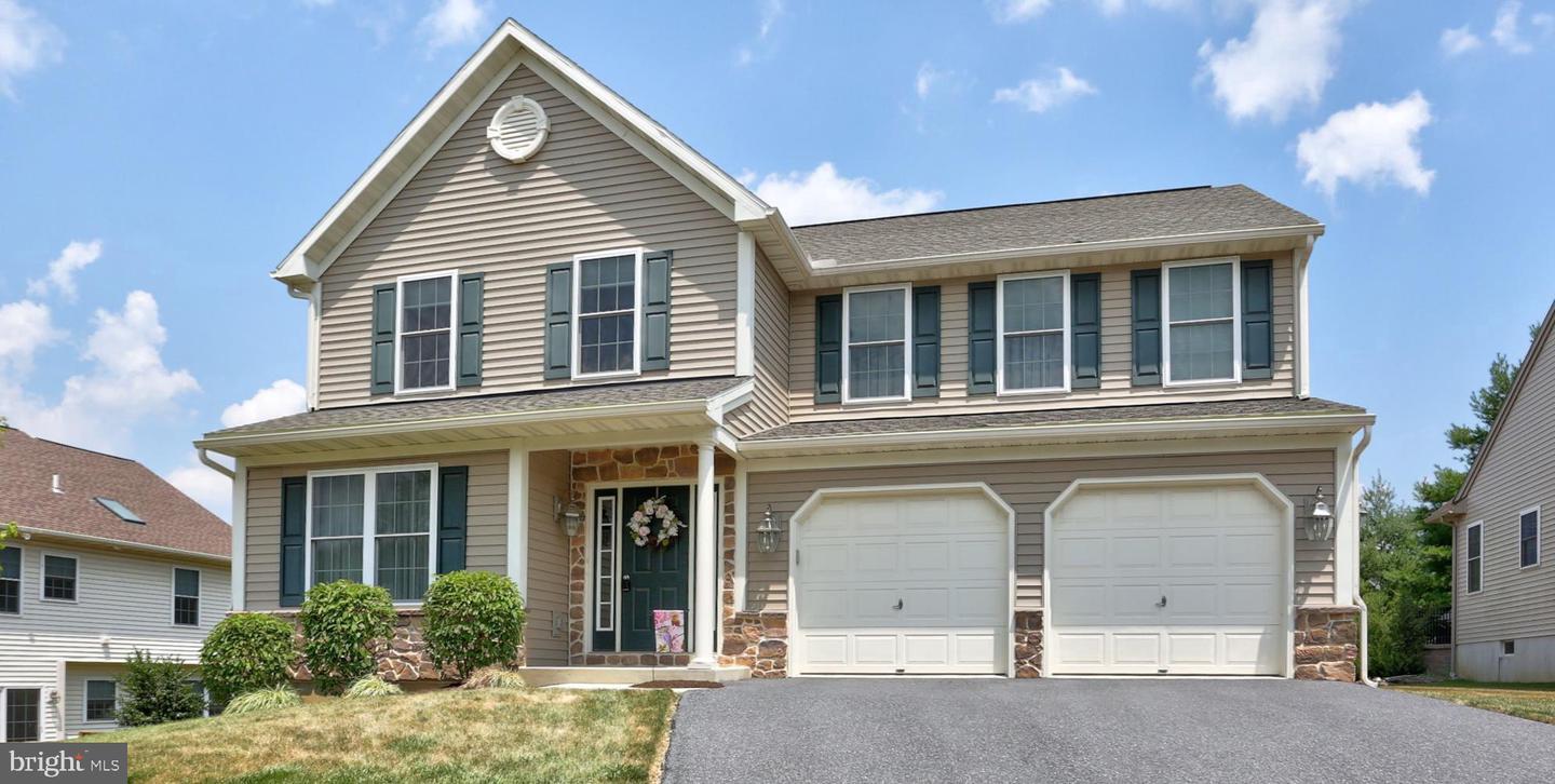 Property Photo: 16 Chamberlain Lane PA 17551