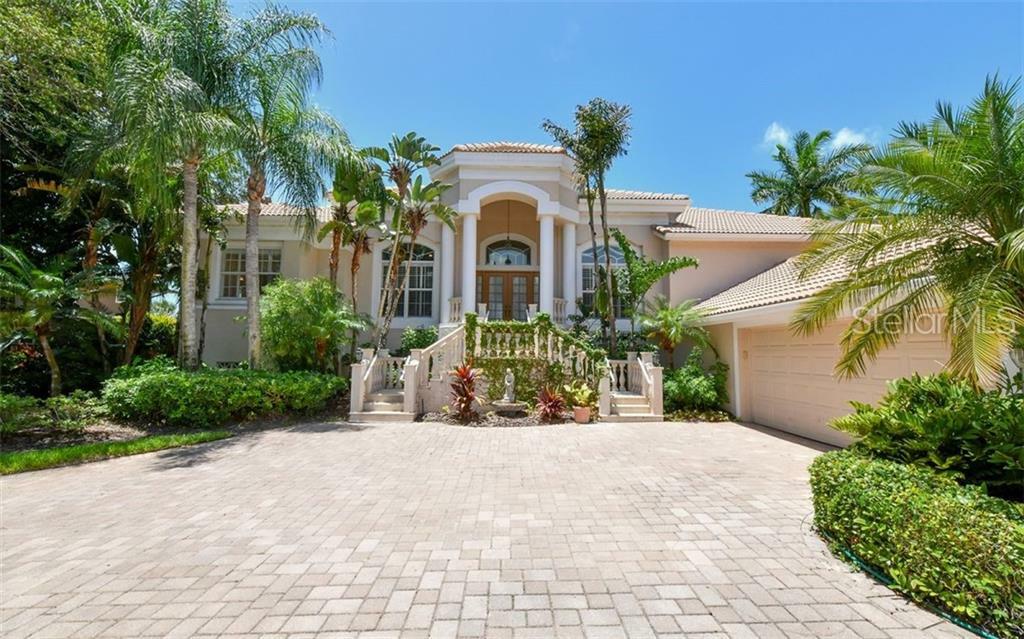 Property Photo:  1601 Stella Drive  FL 34231 