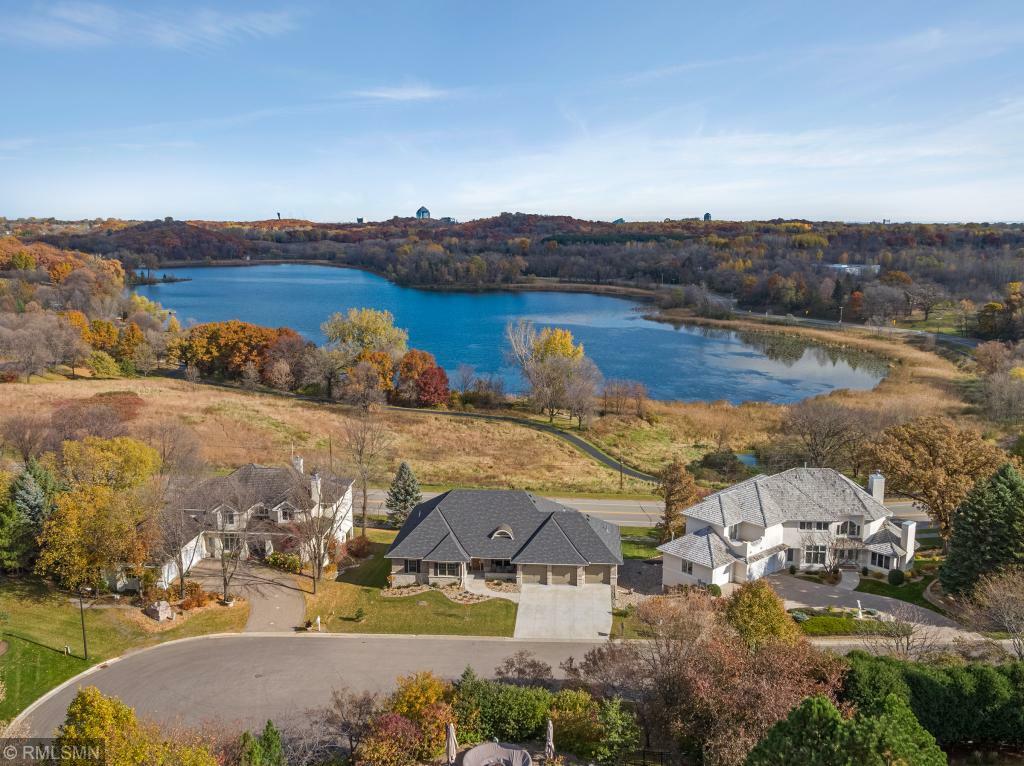 Property Photo: 7612 S Bay Circle MN 55438
