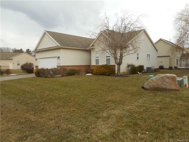 2603 Bonny Brook Dr  Howell MI 48843 photo