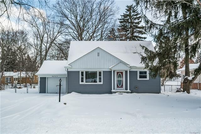 Property Photo: 3410 Norris Rd MI 48329