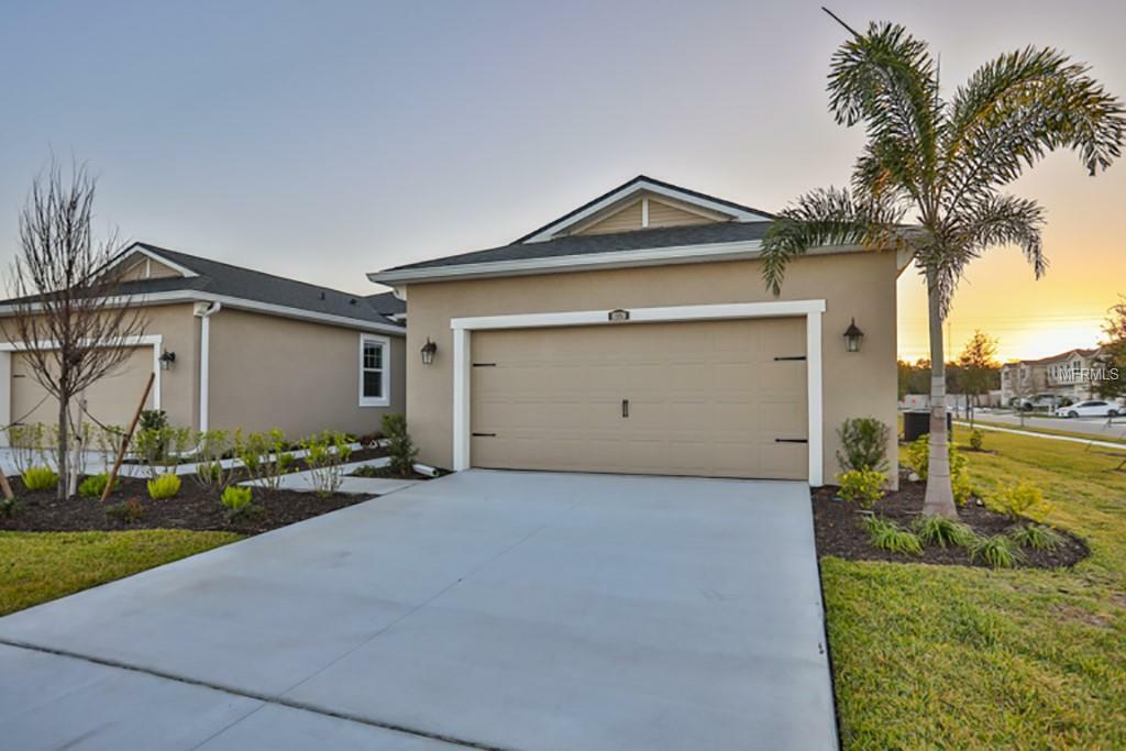 Property Photo:  10320 Planer Picket Drive 292  FL 33569 