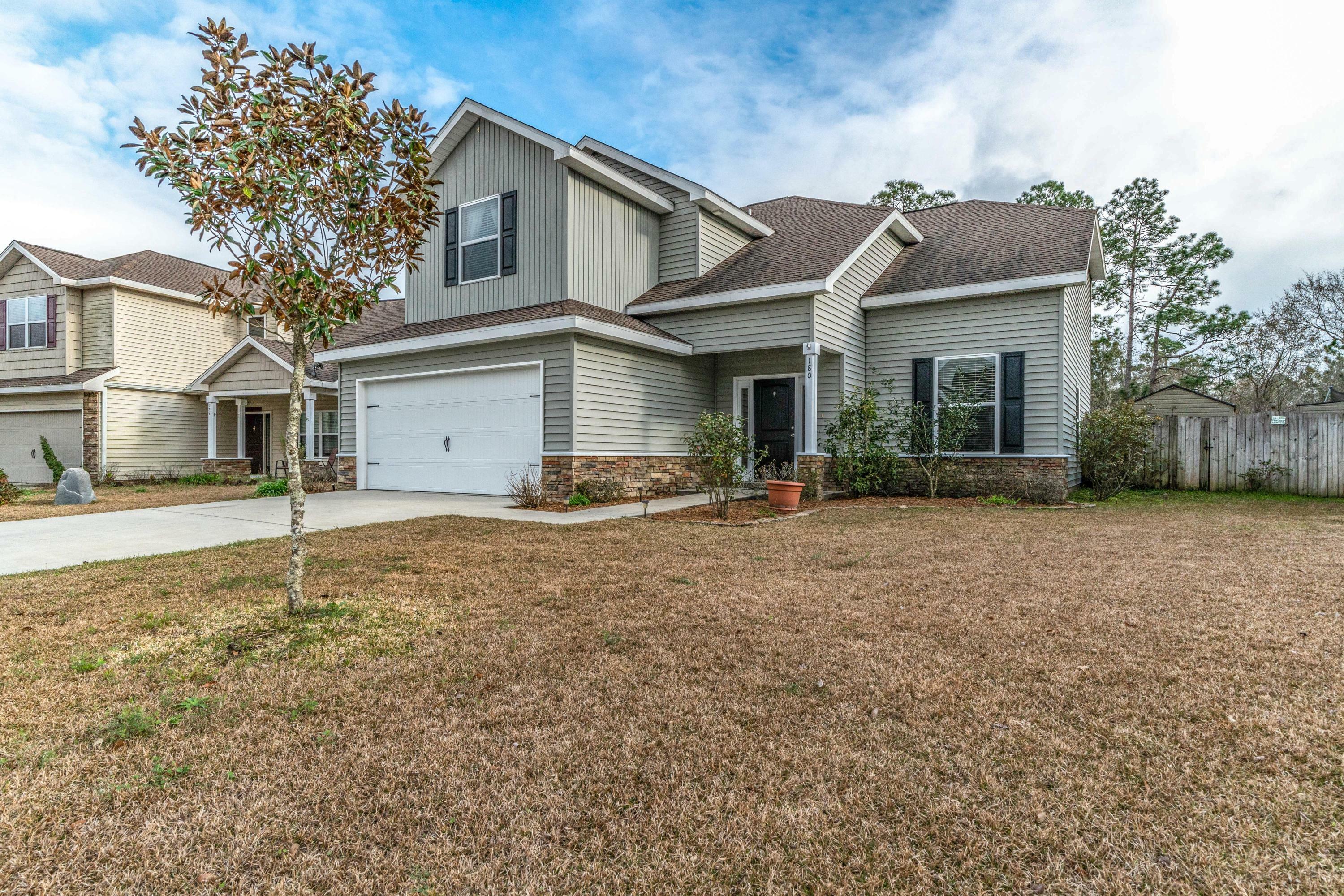 Property Photo: 180 Peoria Boulevard FL 32536