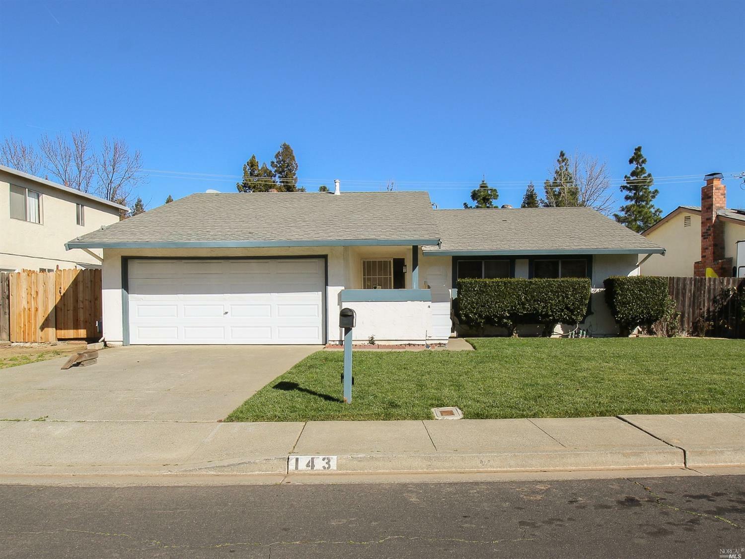 Property Photo:  143 Lakehurst Drive  CA 95687 