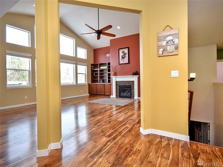 Property Photo: 18033 105th St SE WA 98290