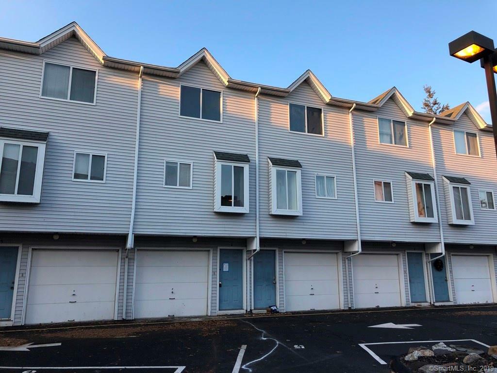 Property Photo: 10 Hawthorne Avenue 4 CT 06418