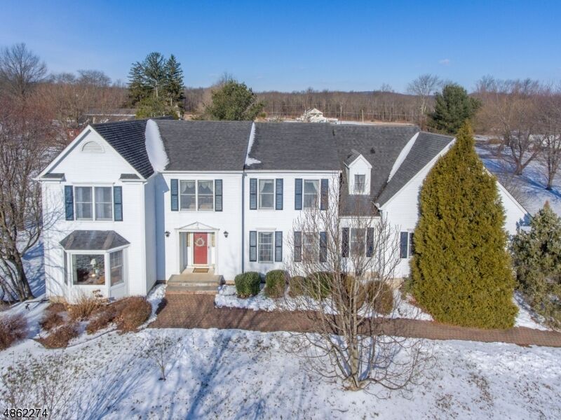 Property Photo: 16 Wolf'S Farm Road NJ 08827
