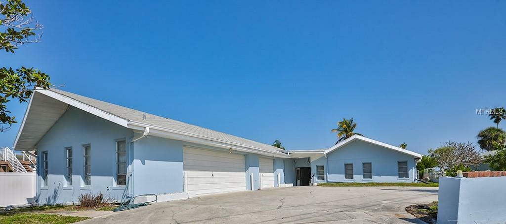 Property Photo: 15859 Redington Drive FL 33708