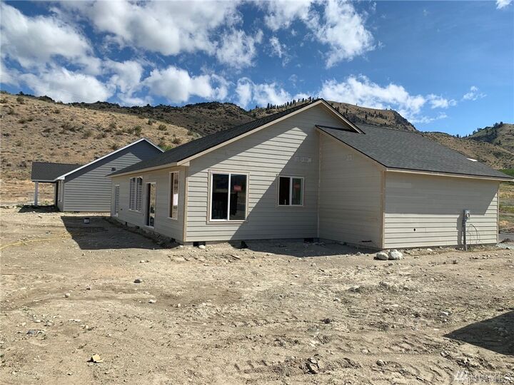 Property Photo:  479 Sunny Brooke Lane  WA 98816 