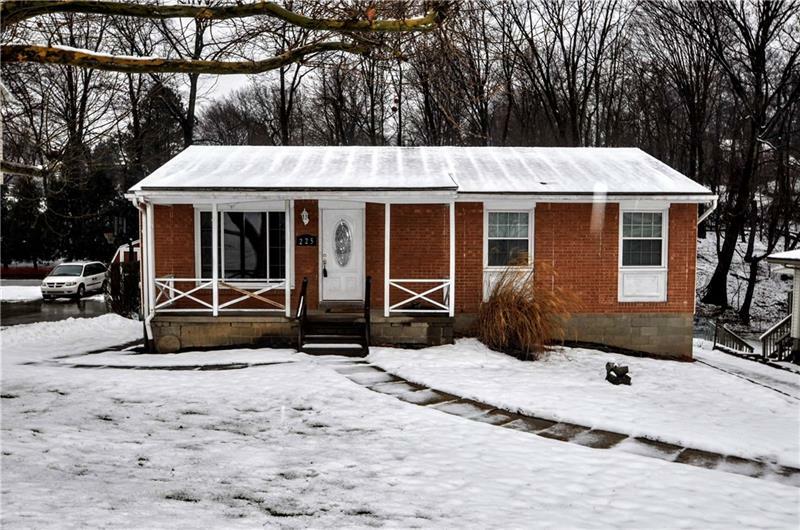 Property Photo: 225 Howell St PA 15037