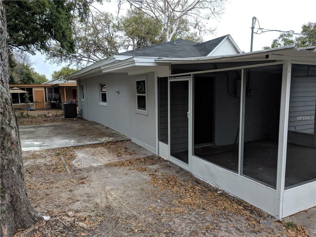 Property Photo:  413 Louis Street  FL 34748 