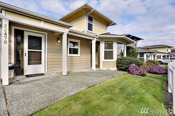 Property Photo:  22476 SE 38th Terrace SE 2349  WA 98029 